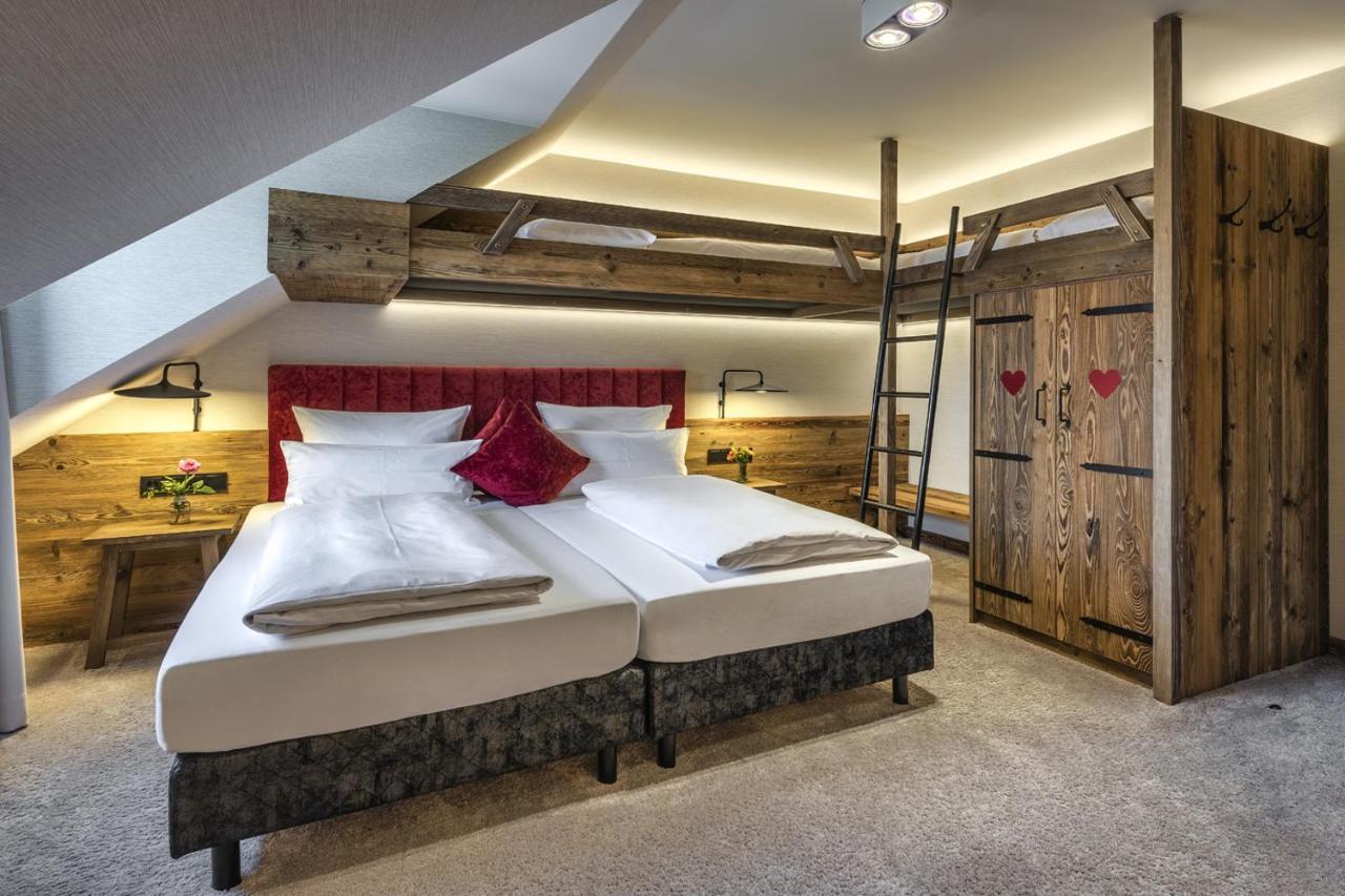 Hotel Schaefflerwirt Aschheim Exteriör bild
