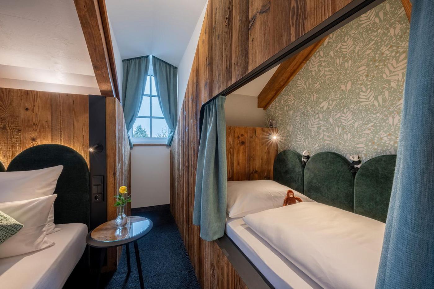 Hotel Schaefflerwirt Aschheim Exteriör bild